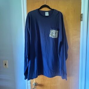 Women’s plus 2XL long sleeve top